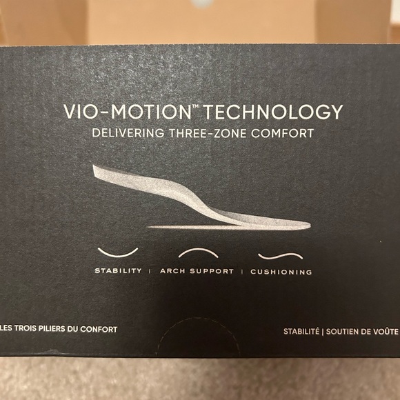 Vionic Evergreen Chelsea Boots Brown Size 6.5. Brand New! - Picture 7 of 7